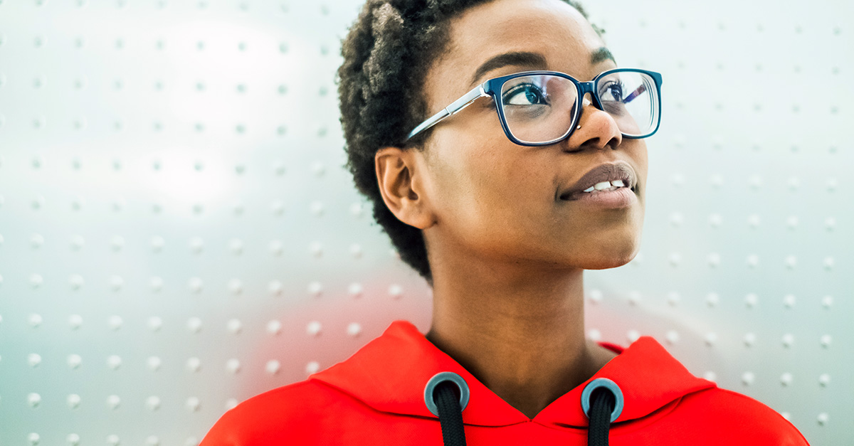 It wears her out. Латинские люди. Тодд персонаж. It wears her out. Счастливая стильная девушка.