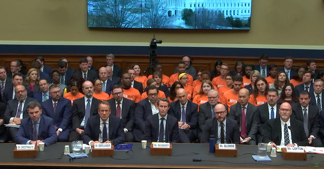 E-cigarette CEO hearing social